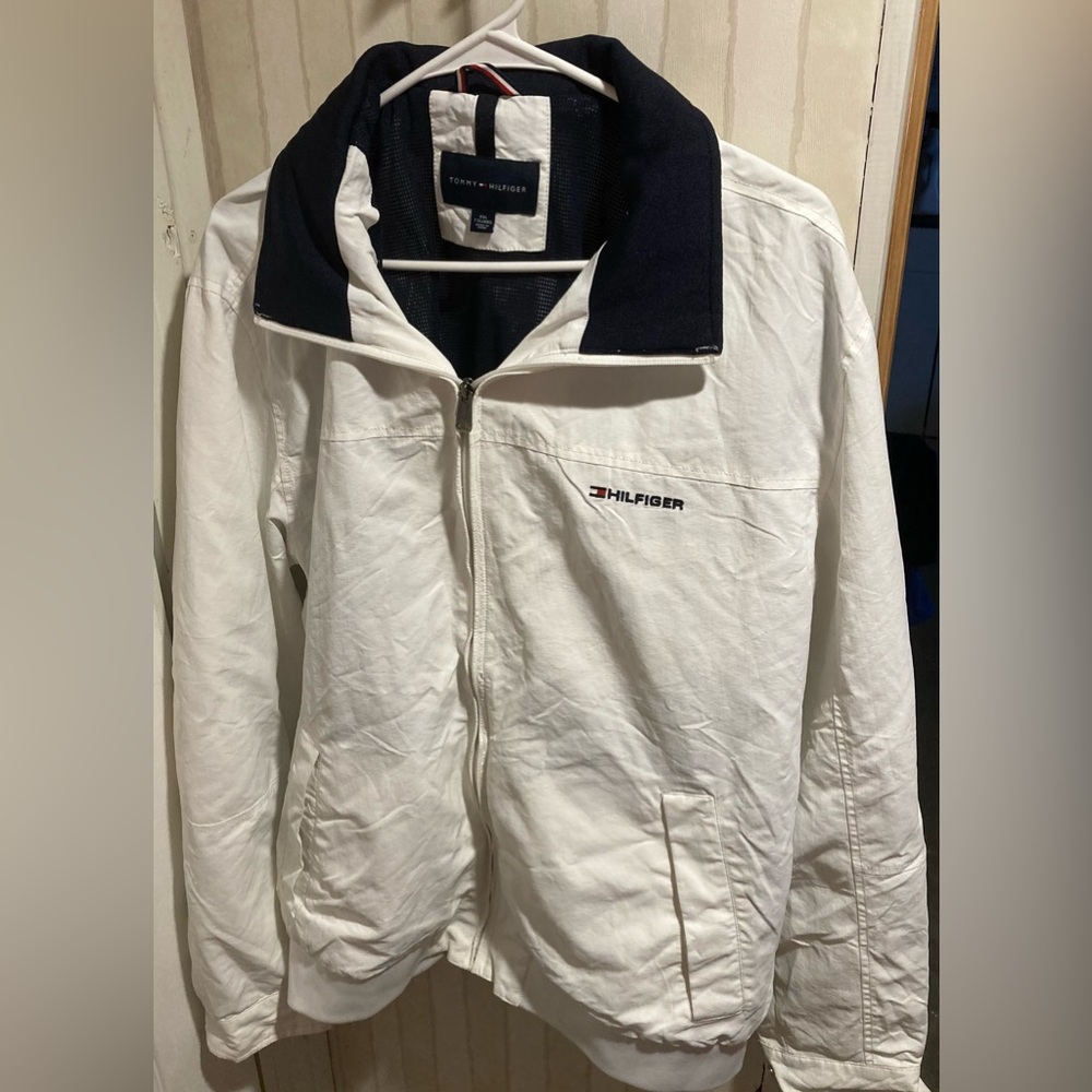 Tommy Hilfiger jacket with hoodie